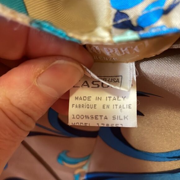 Emilio Pucci 100% Silk Printed Skirt 2000’s collection - Picture 8 of 9